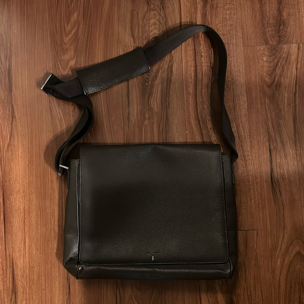 Serapian briefcase